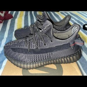 Yeezy static black Sz 11